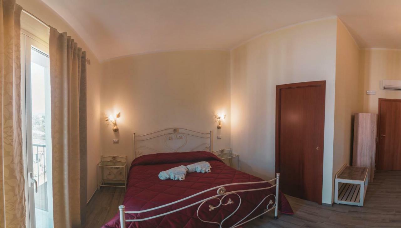 Villa Alberta Hotel 普拉 外观 照片
